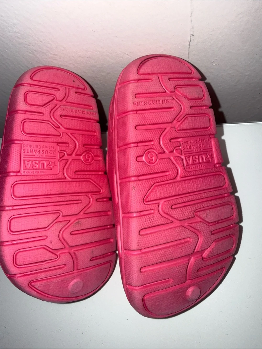 Kids Lightweight Pink Slip-On Clog